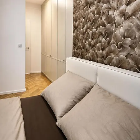 Apartman Heuhaus Old Town - Presidential Palace & Free Parking Pozsony