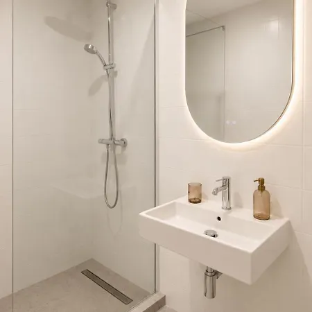 Apartman Heuhaus Old Town - Presidential Palace & Free Parking Pozsony